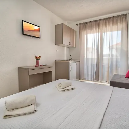 More Apartman