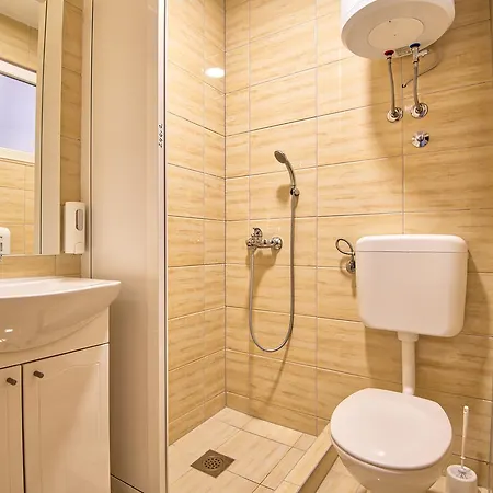 More Apartman *